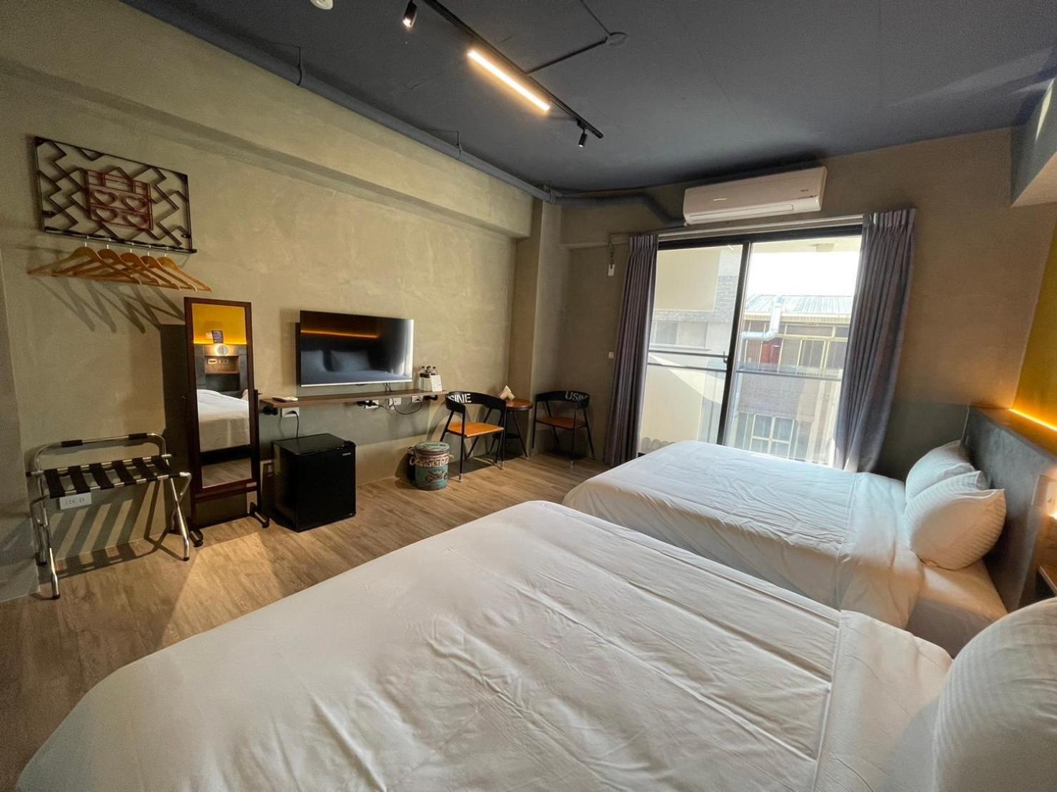 Long Lang Homestay 타이난 외부 사진
